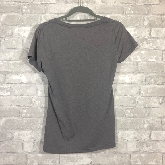 I ❤️ Mickey Mouse Gray Shirt - Picture 3 of 3